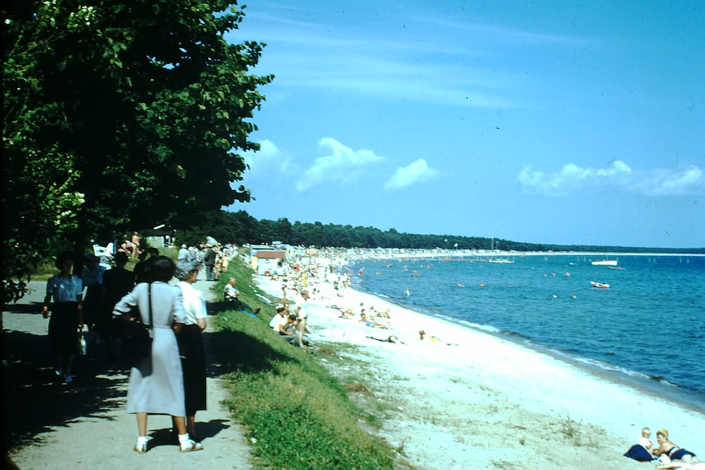 Saltsjobad in Sweden, 1949.