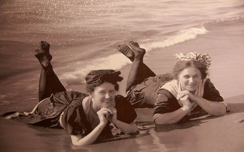 Fascinating Historical Photos of Swimwear Styles from the Victorian Era