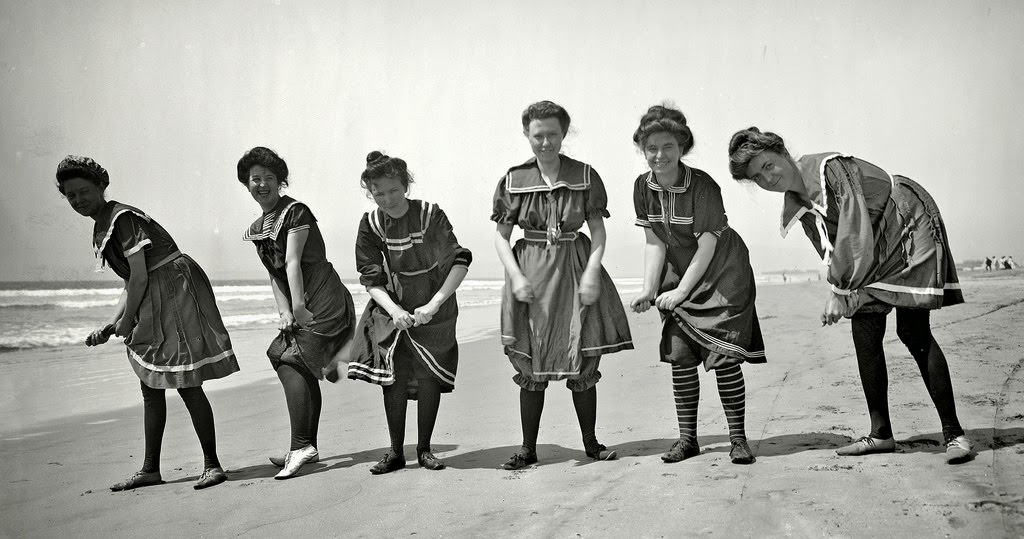 Fascinating Historical Photos of Swimwear Styles from the Victorian Era