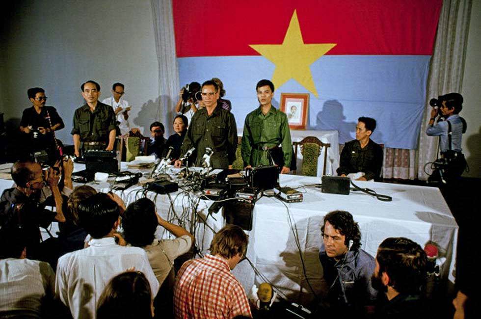 Press conference of General Tran Van Tra after the fall of Saigon April 30, 1975.