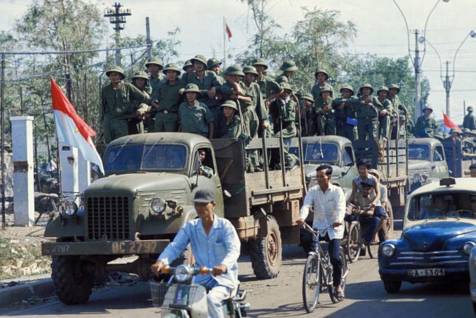 Vietcongs arriving in Saigon.