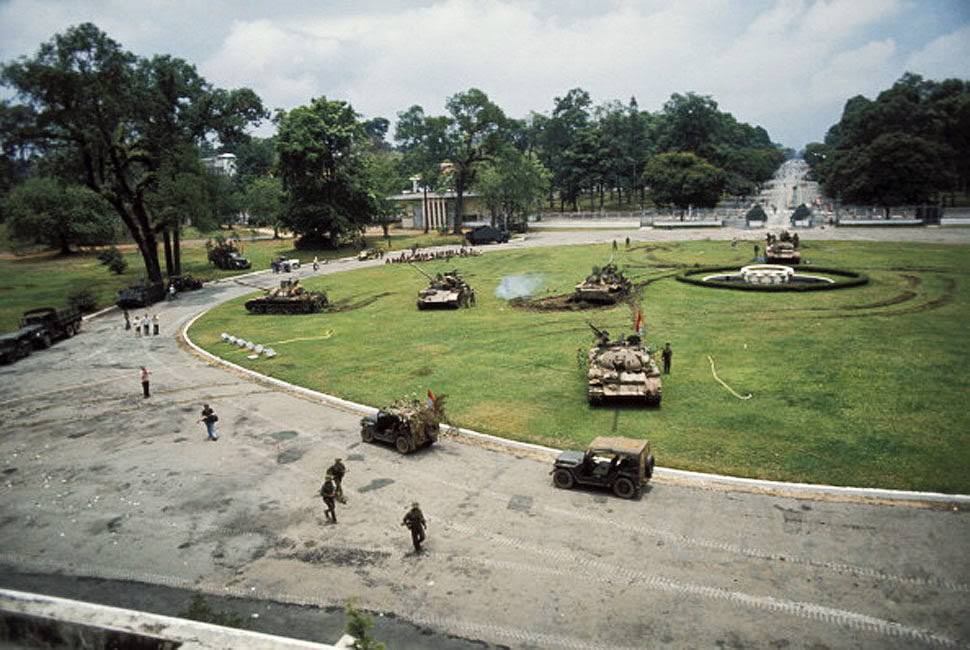 Attacking the presidential palace.