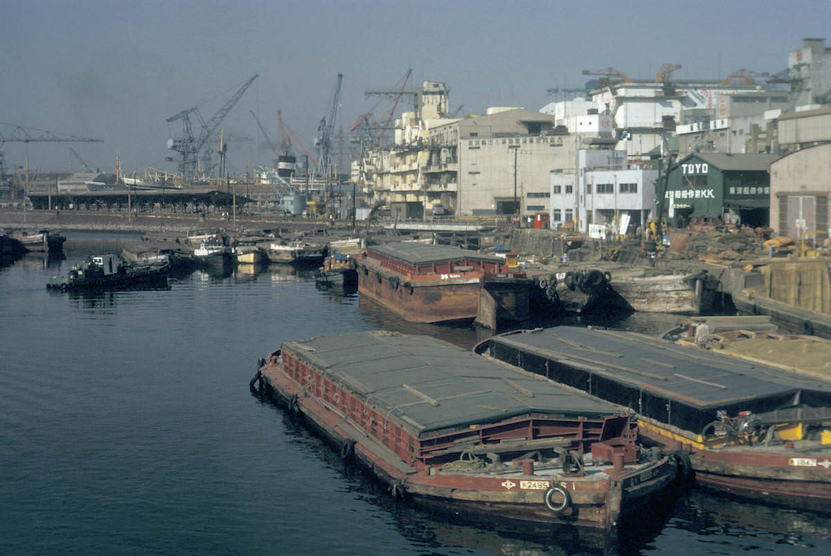 Stunning Vintage Photos capturing Life in Tokyo in 1972