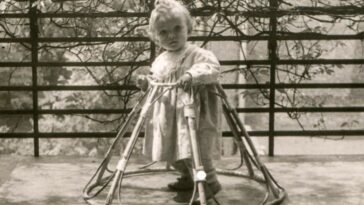 Babies learning to walk 1900s