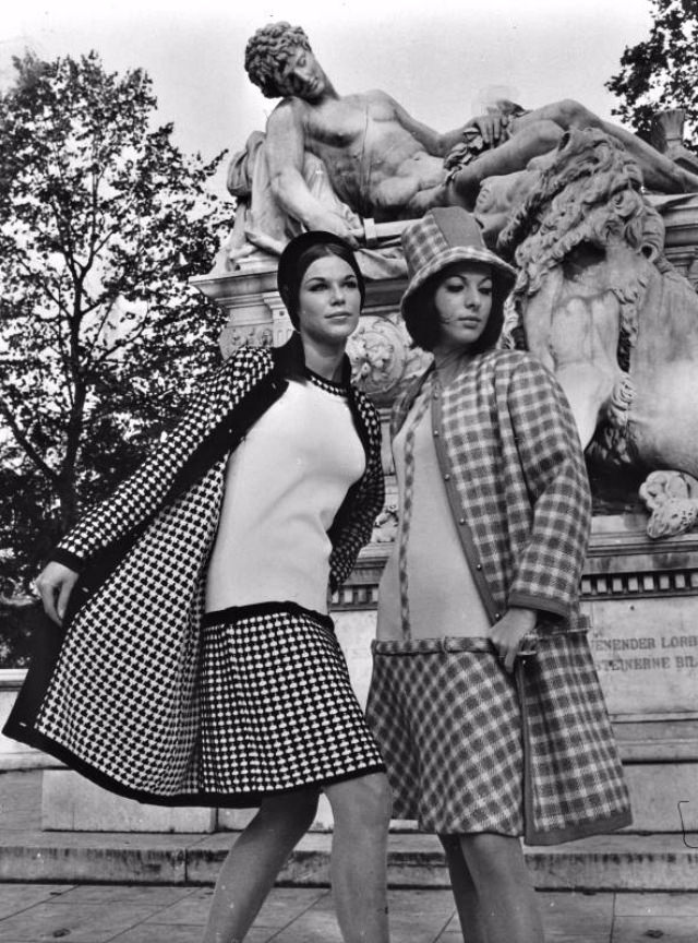A Look Back at the 1960s Women Fashion in Amsterdam with Glamorous Vintage Photos