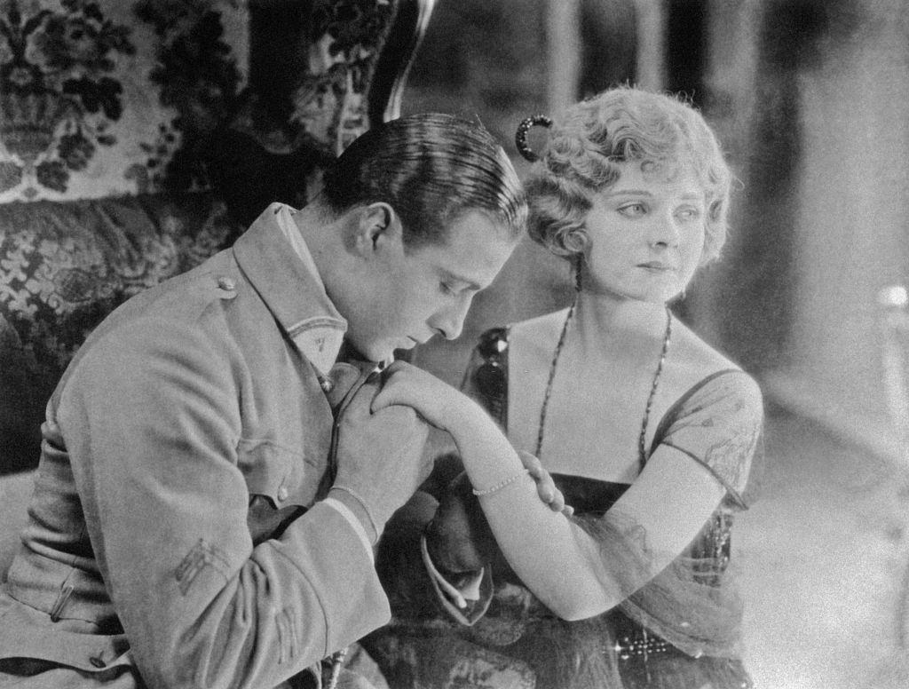 Alice Terry with Italian actor and dancer Rodolfo Valentino in the movie 'The Four Horsemen of the Apocalypse', 1921.