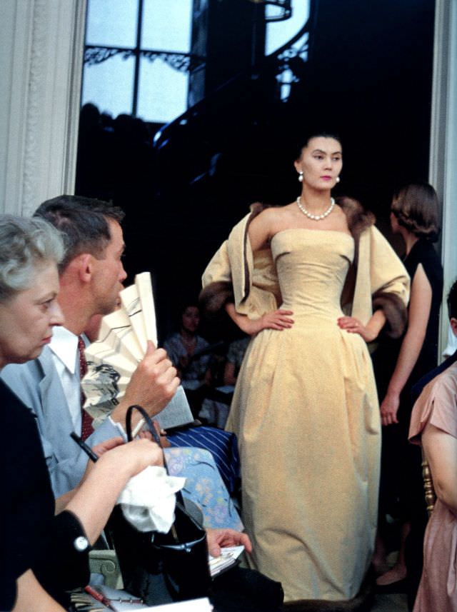 Alla presents Dior's velvet and mink ensemble called "Vermeer", 1954.
