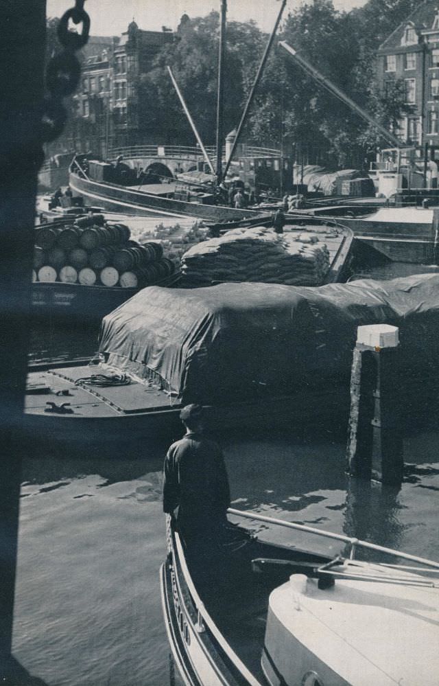 Amsterdam within Amstel, 1930s