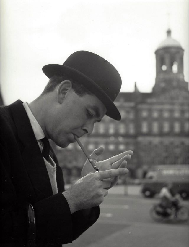 1950s Amsterdam: Spectacular Vintage Photos That Will Take Offer a Glimpse into Everyday Life by Kees Scherer