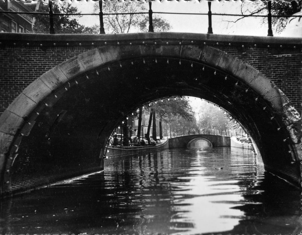 Amsterdam bridge illuminated, 1958.