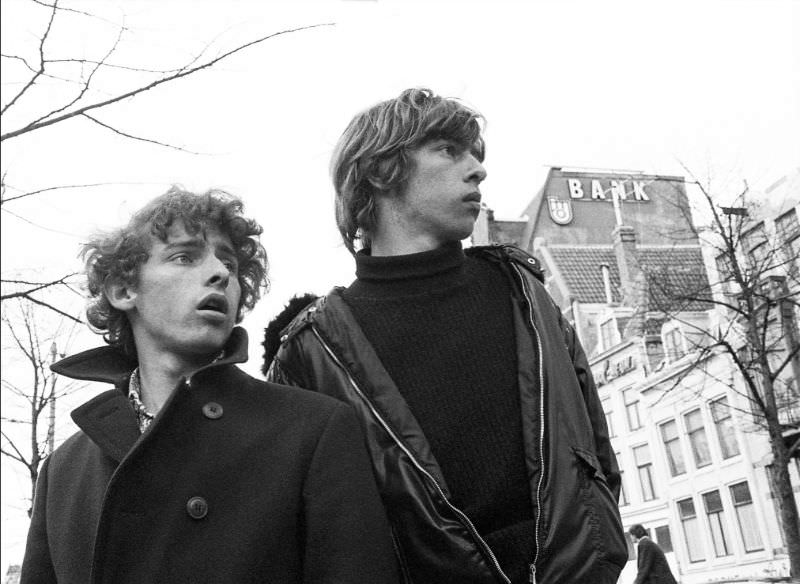 Amsterdam's Street Portraits: Stunning Black and White Photos of Amsterdammers from the 1970s