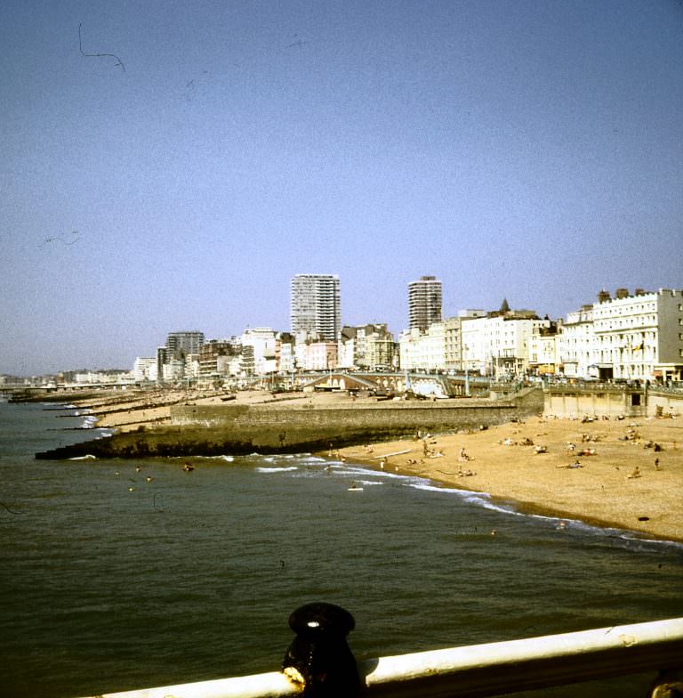 Brighton Beach, lost family snapshot