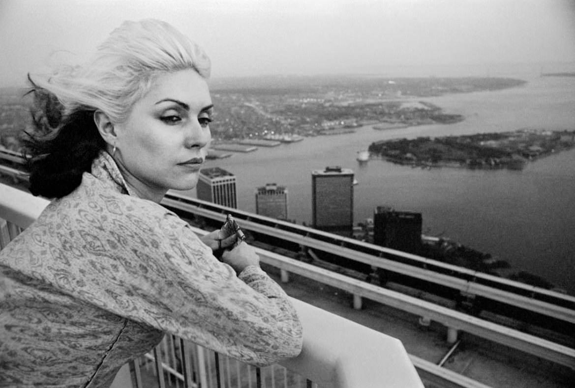 Debbie Harry in Manhattan: Stunning Photos Show Blondie in NYC during the 1970s
