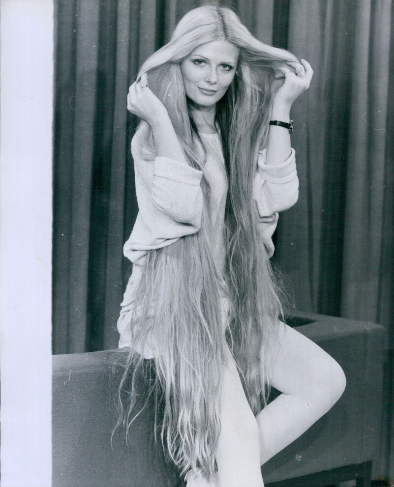 Debra Jo Fondren showing her long hairs, 1978.