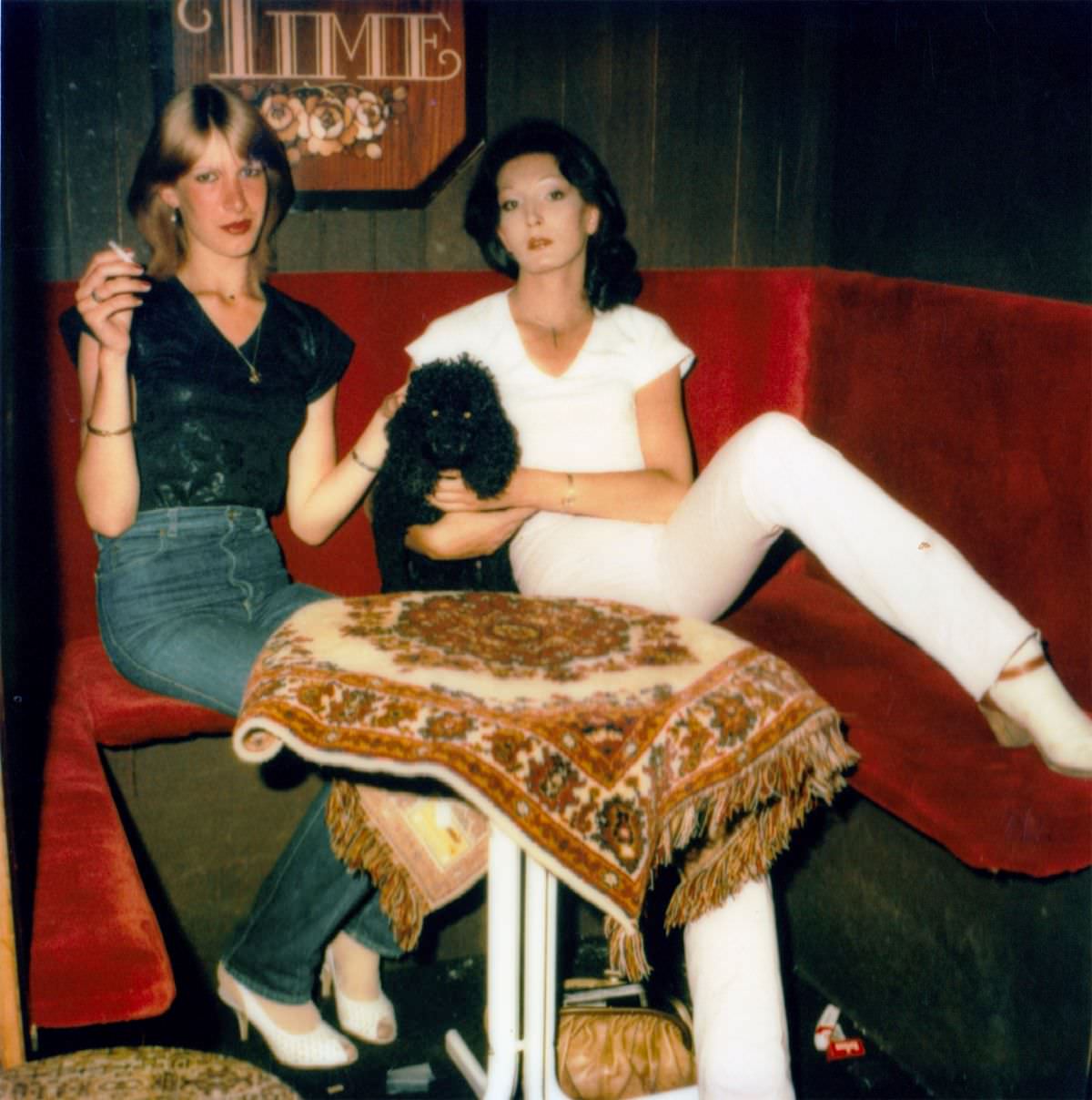 Vintage Photos of the Drunks and Weirdos in Amsterdam’s Red Light District Bars in the 1980s