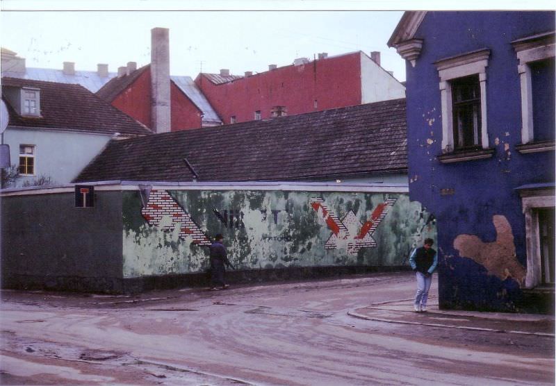 Old town near Raekoja, Tartu, 1992