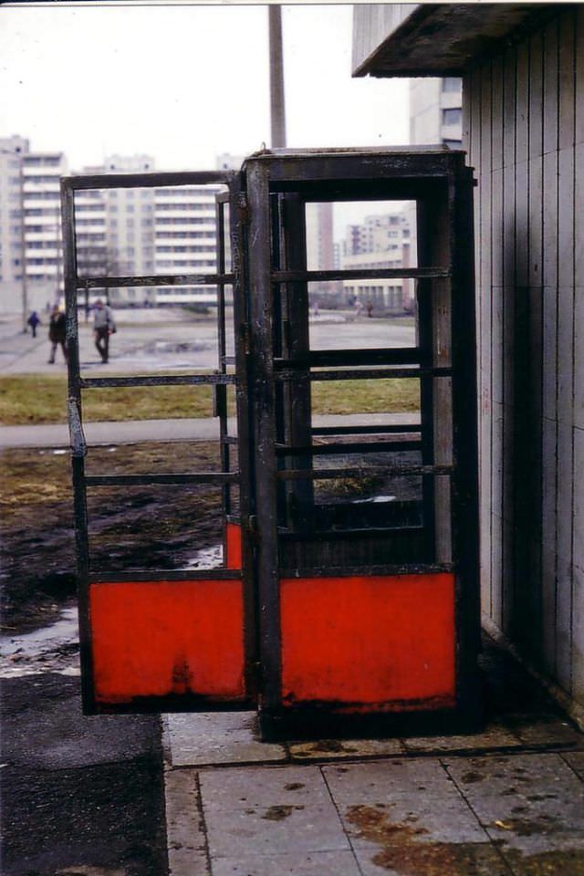 Telecommunication, Tartu, 1992