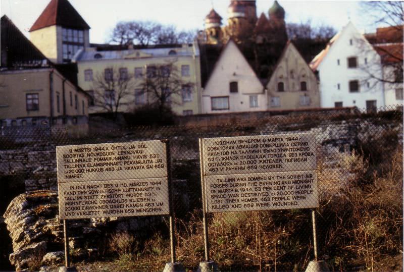 Ruins after Soviet air raids in 1944, Tallinn, 1991