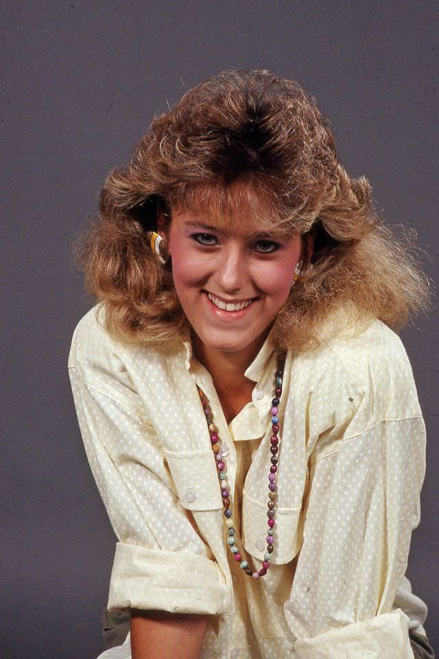 Stunning Photos of a Girl Posing in a Studio, 1987