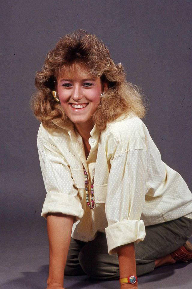 Stunning Photos of a Girl Posing in a Studio, 1987