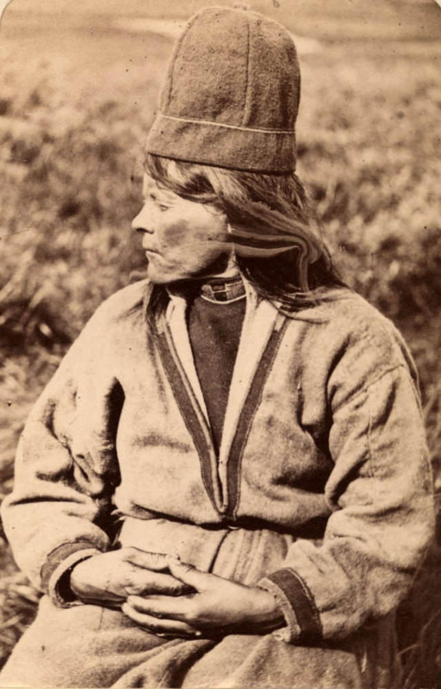 Rare Historical Photos of the Indigenous Sami People in 1850s by Lotten von Düben