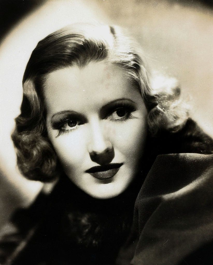 Jean Arthur, 1930.