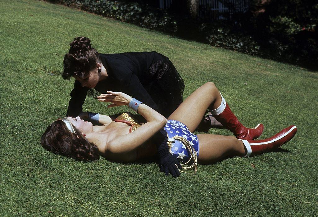 Lynda Carter with Christine Belford, 1976.