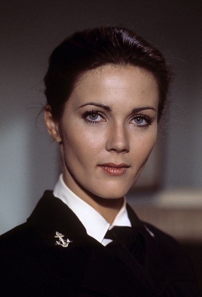 Lynda Carter as a pilot, 1975.