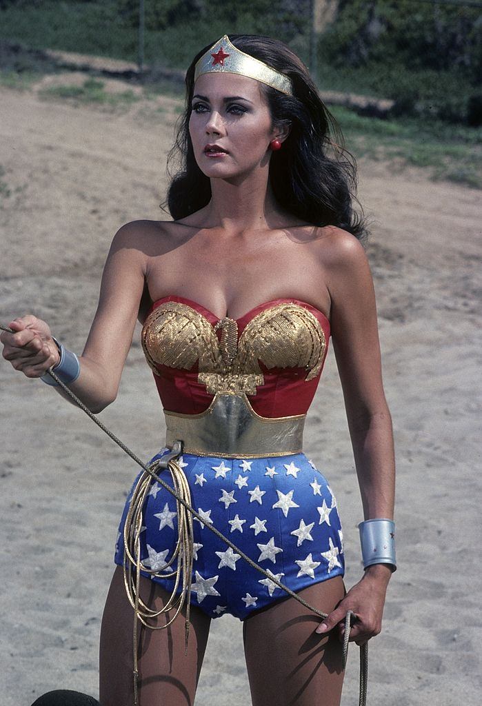 Lynda Carter as Wonder Woman in the episode 'Last of $2 Bills', 1...