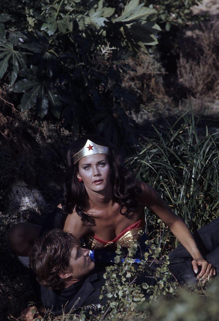 Lynda Carter as Wonder Woman in the episode 'The Feminum Mystique'.