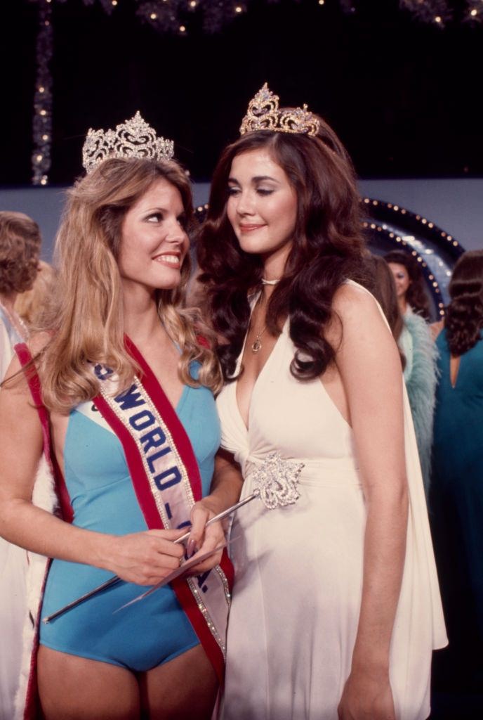 Lynda Carter with Miss Indiana, 1972.