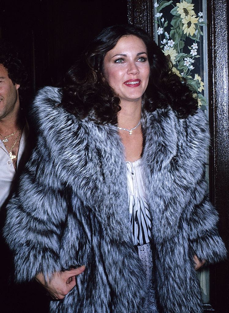 Lynda Carter at Le Bistro Restaurant, Los Angeles in January 1979.