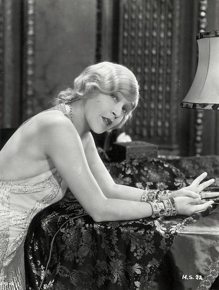 Portrait of Mae Murray, 1910s.