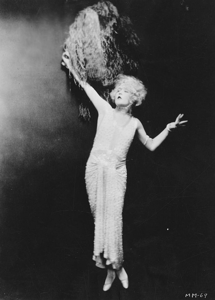 Mae Murray, 1925.