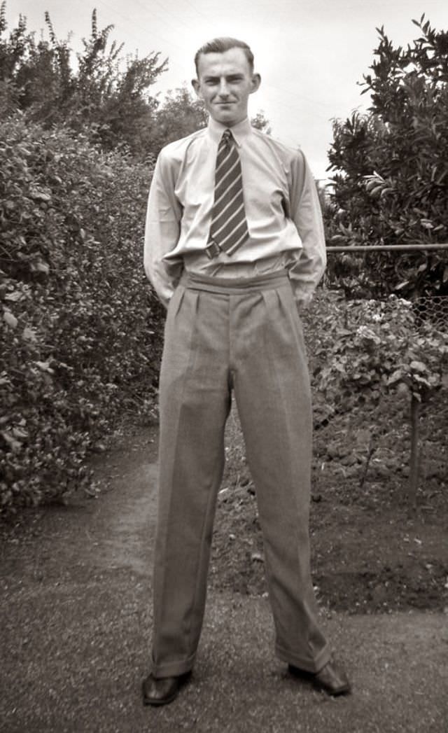 Cool Vintage Photos that Depict the Men's Fashion in the 1930s