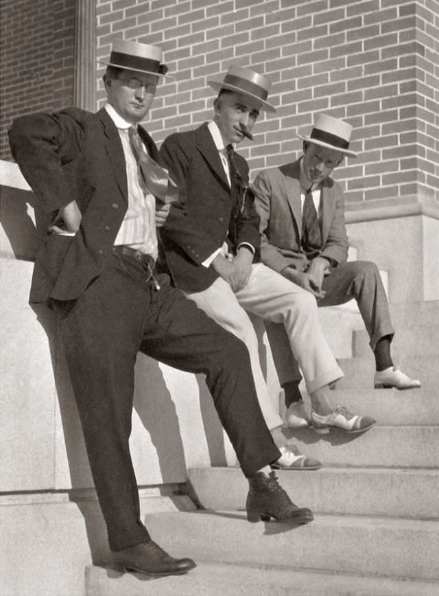 Cool Vintage Photos that Depict the Men's Fashion in the 1930s
