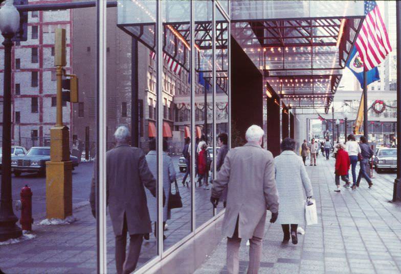 7th Street at Amfac Hotel, City Center, Minneapolis, December 1984