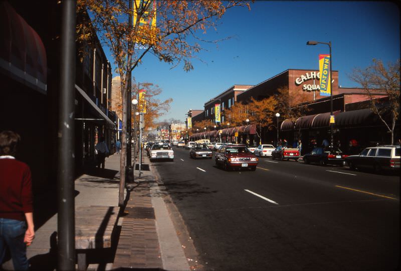 Hennepin Avenue, Uptown Minneapolis, October 1989