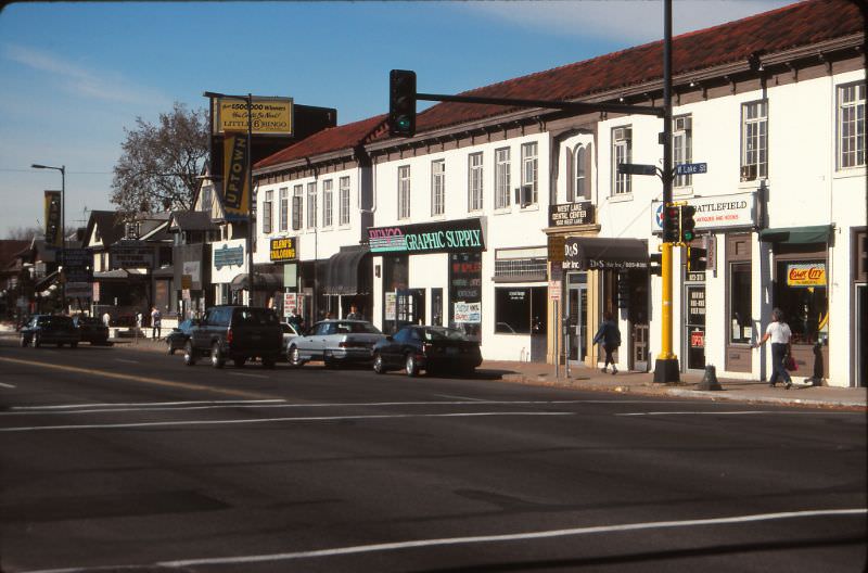 West Lake Street at Irving Ave, Uptown Minneapolis, October 1989