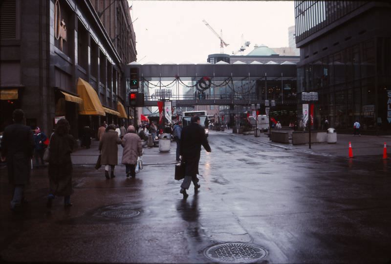 Nicollet Mall, Minneapolis, December 1989