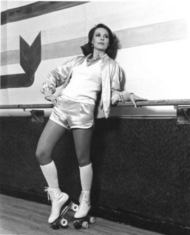 Natalie Wood Roller Skating in the Movie ‘The Last Married Couple in America (1980)