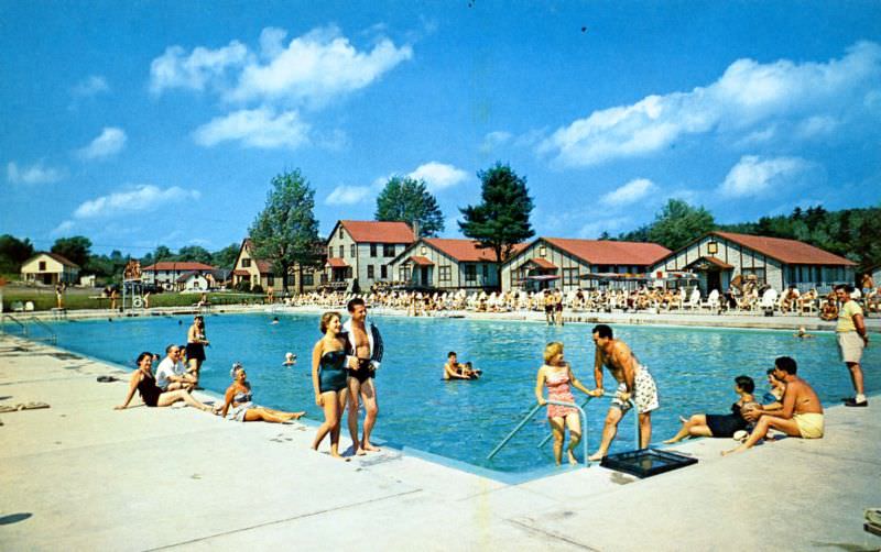 Laurels Hotel and Country Club pool, Monticello, New York