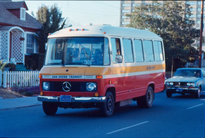 Mercedes Benz minibus in Mission Hills
