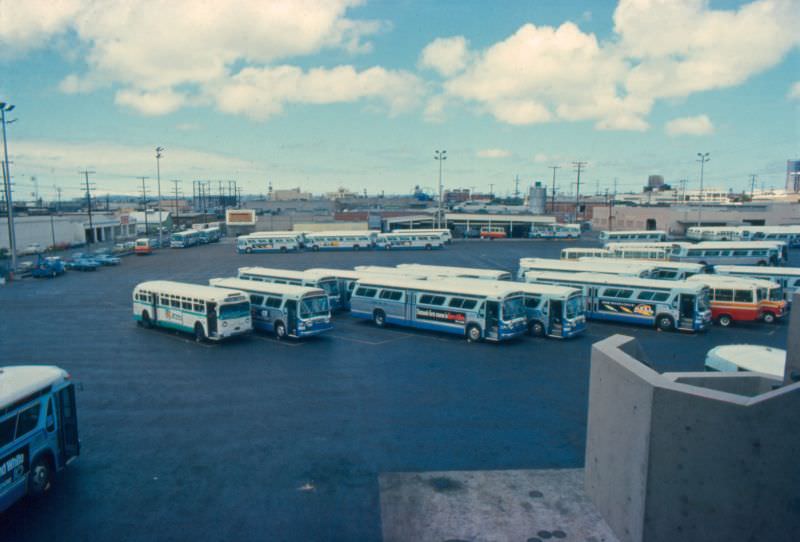 Fascinating Vintage Photos of the San Diego Bus System in the 1970s