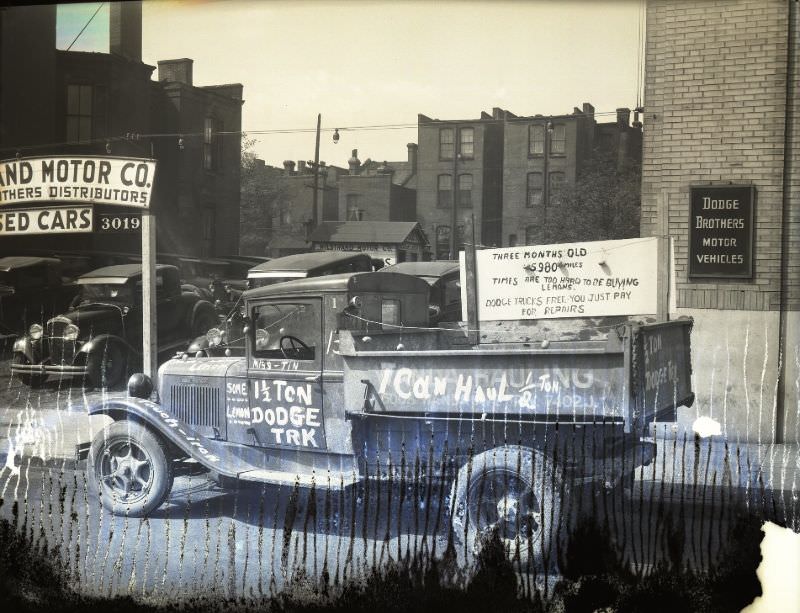 Dodge half-ton truck decorated with signs complaining about its poor quality, May 1931