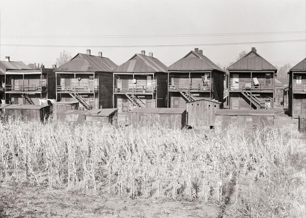 African-american settlement near steel foundry workers homes east St. Louis, 1934.