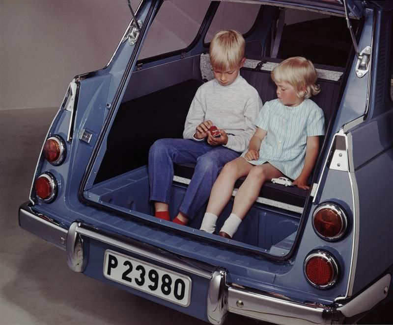 Station Wagons: Cool Vintage Photos from the Heydays of the Best Family Car