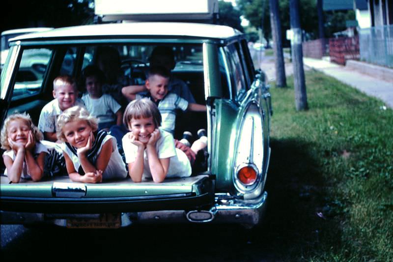 Station Wagons: Cool Vintage Photos from the Heydays of the Best Family Car