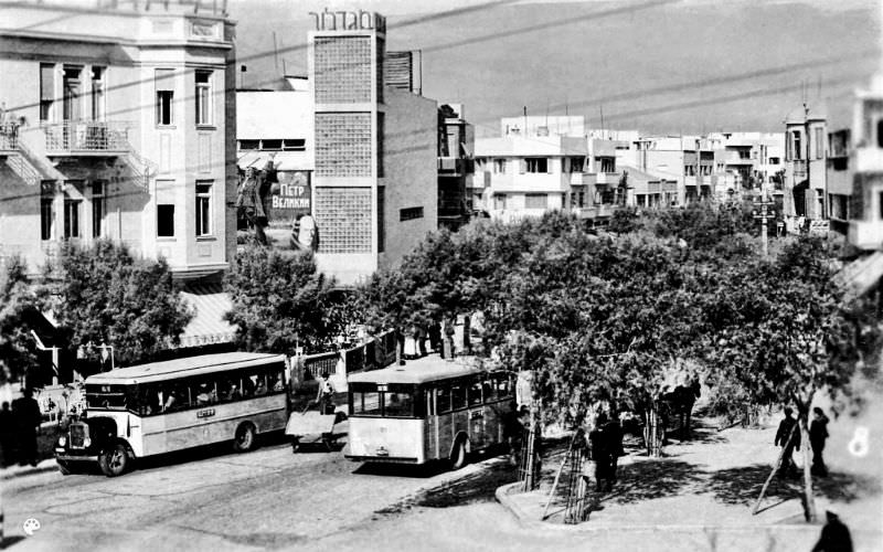 Looking north along Ben Jehuda Road (now Ben Yehuda Street) near the intersection with Allenby Road, Tel Aviv, Palestine (now Israel), 1937