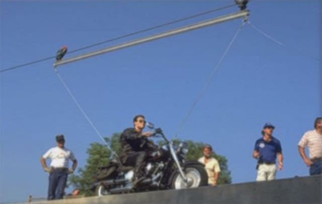 Fascinating Behind-the-Scenes Photos from the Making of Terminator 2: Judgment Day